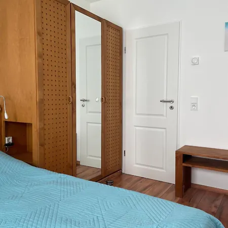 Haus Poseidon, Pos30 *